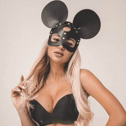 Magnolia's Mouse Mask